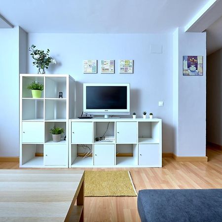 Holidays2Malaga Salitre 3 Bedroom Up To 7 People High Speed Wifi Екстер'єр фото