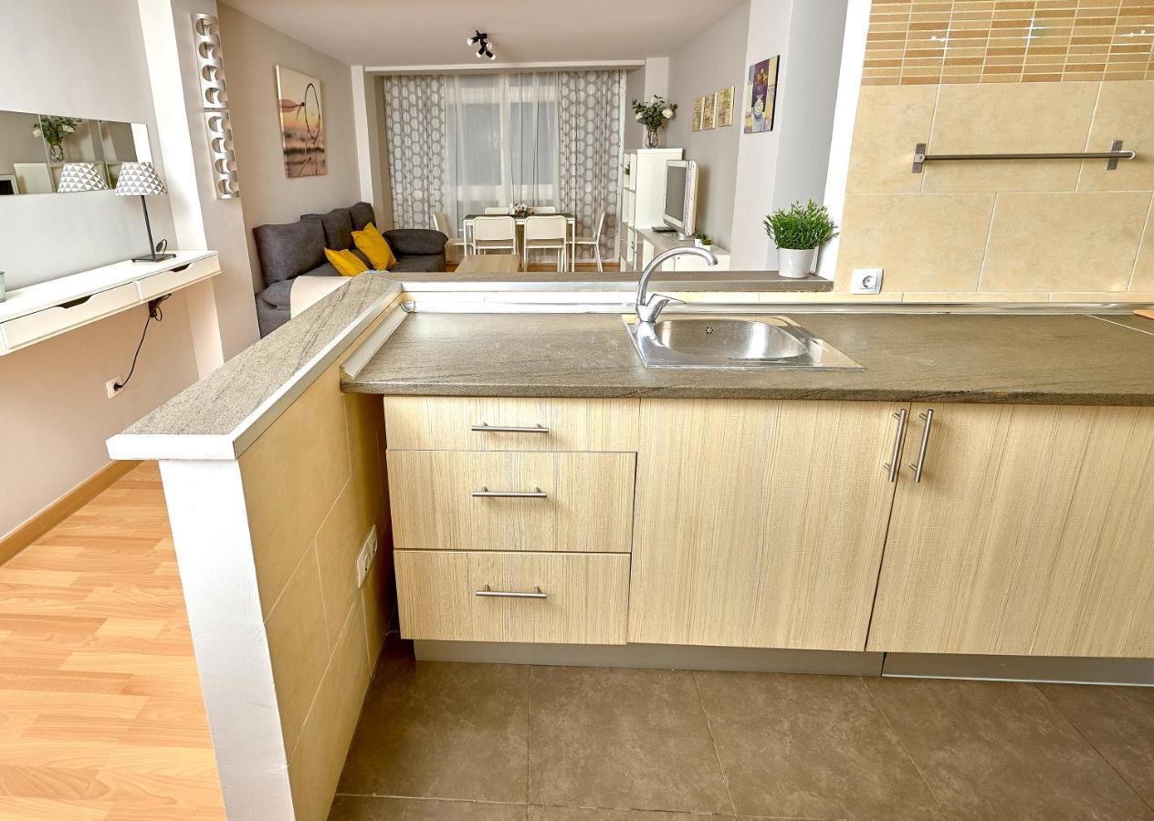 Holidays2Malaga Salitre 3 Bedroom Up To 7 People High Speed Wifi Екстер'єр фото