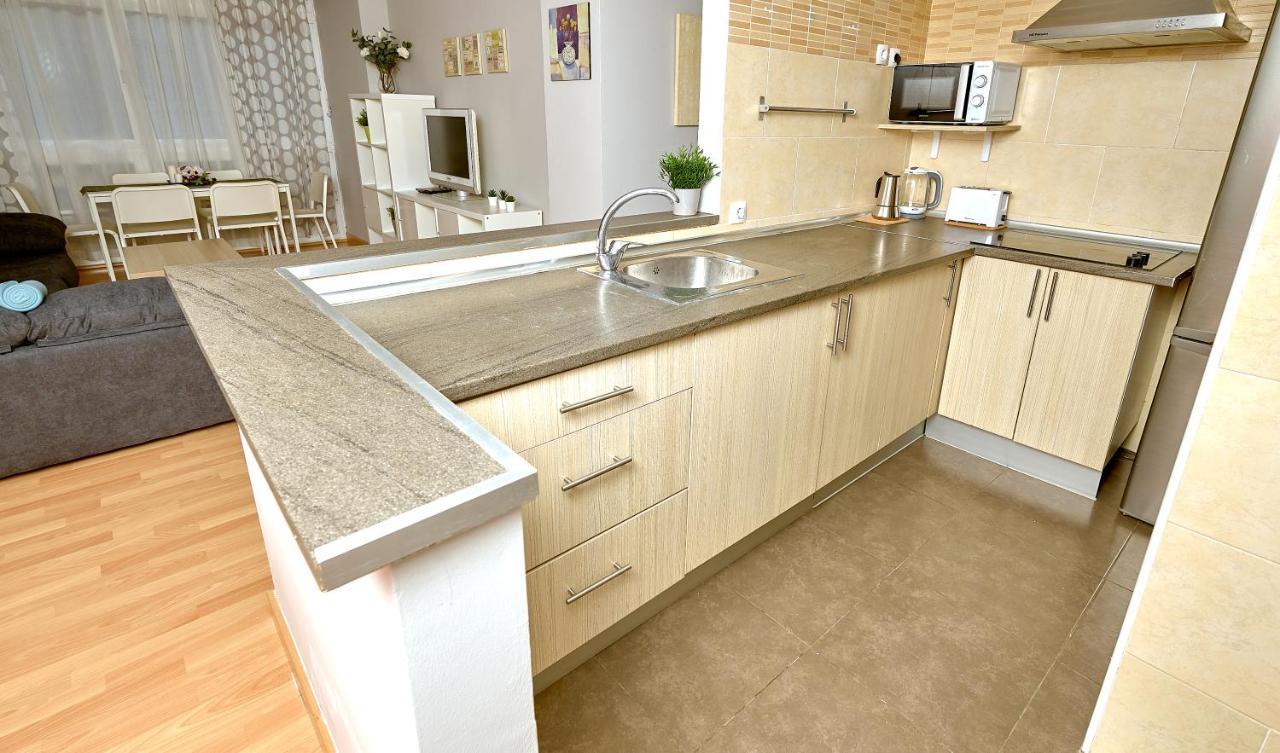 Holidays2Malaga Salitre 3 Bedroom Up To 7 People High Speed Wifi Екстер'єр фото