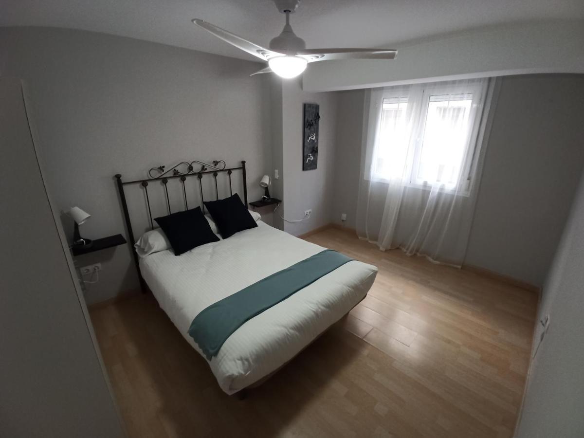 Holidays2Malaga Salitre 3 Bedroom Up To 7 People High Speed Wifi Екстер'єр фото