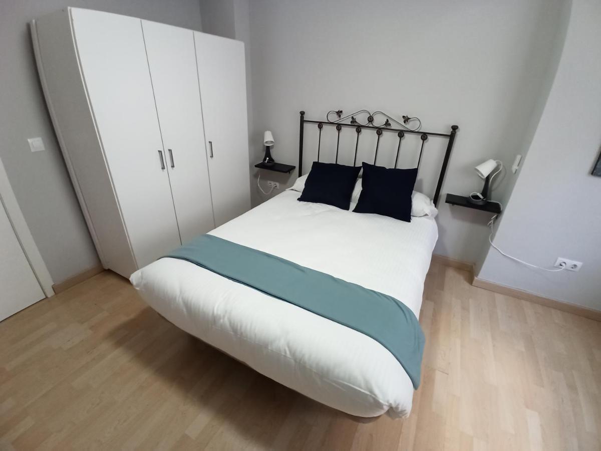 Holidays2Malaga Salitre 3 Bedroom Up To 7 People High Speed Wifi Екстер'єр фото